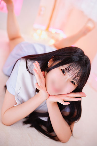 ������8